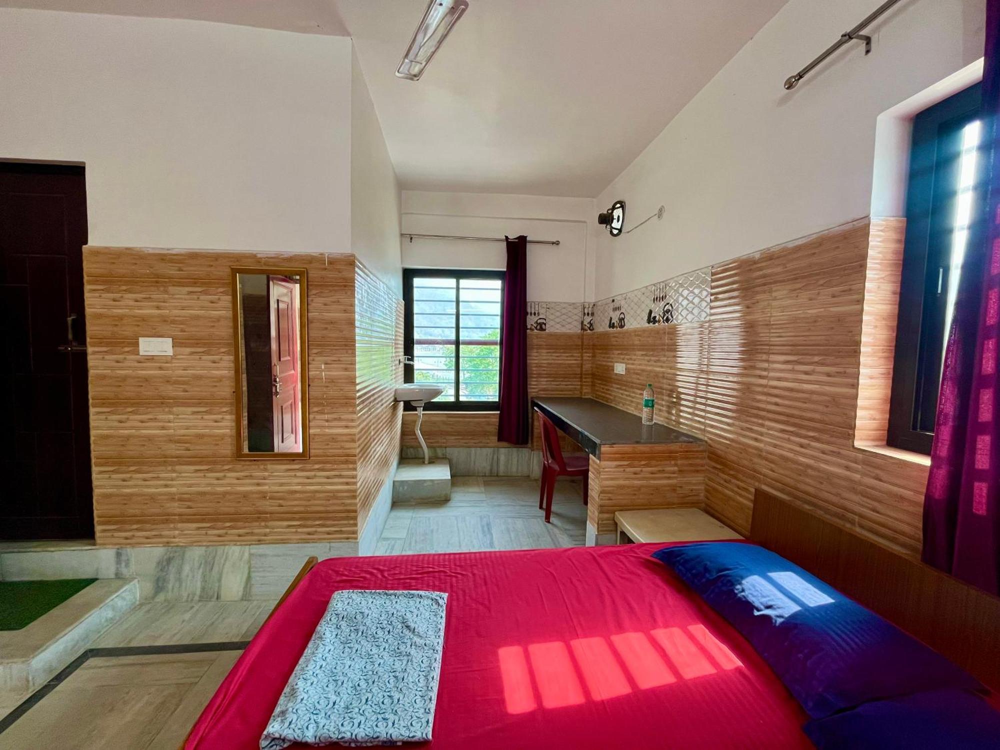 Laxmi Lodge Rishīkesh 외부 사진