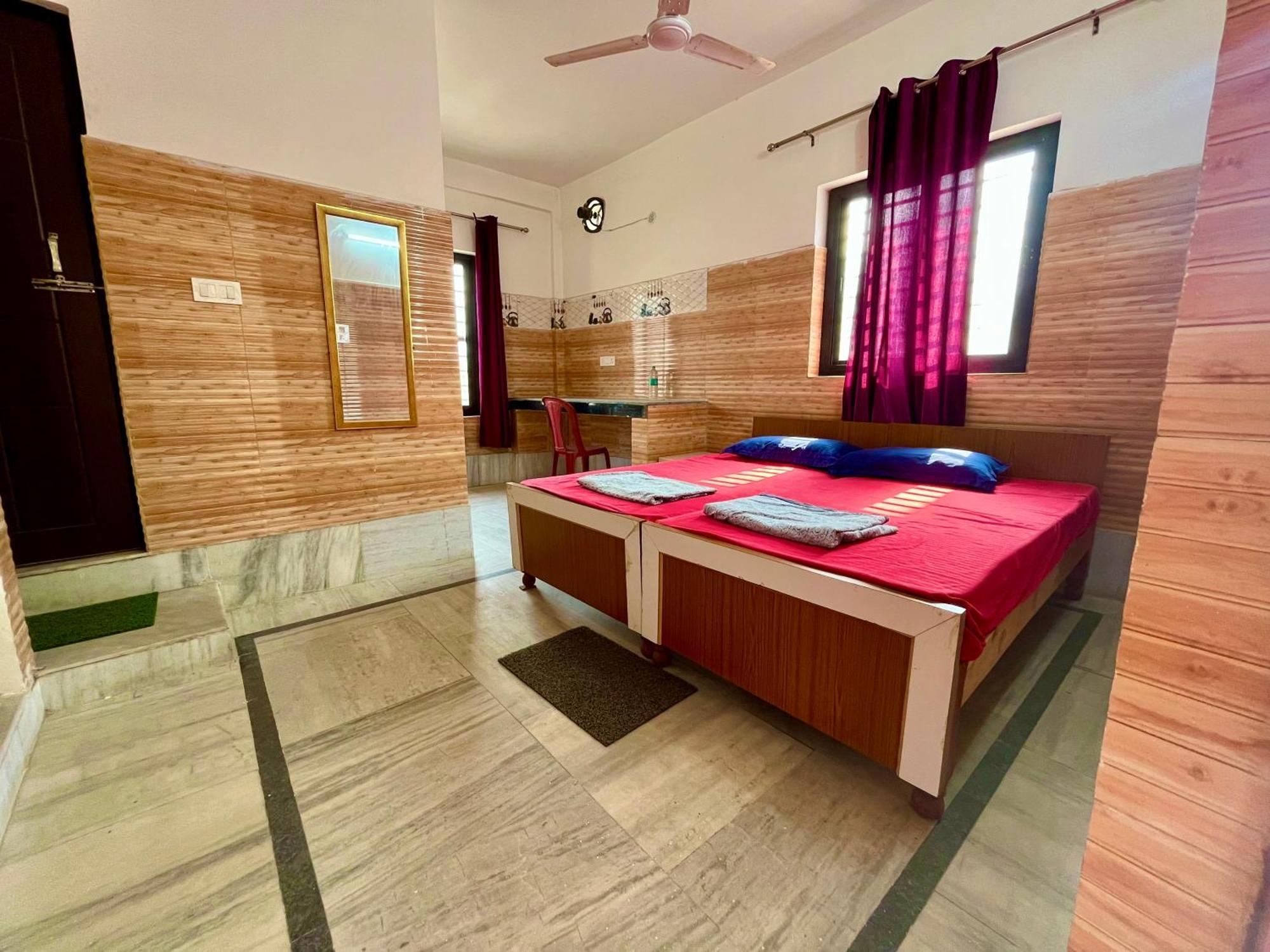 Laxmi Lodge Rishīkesh 외부 사진